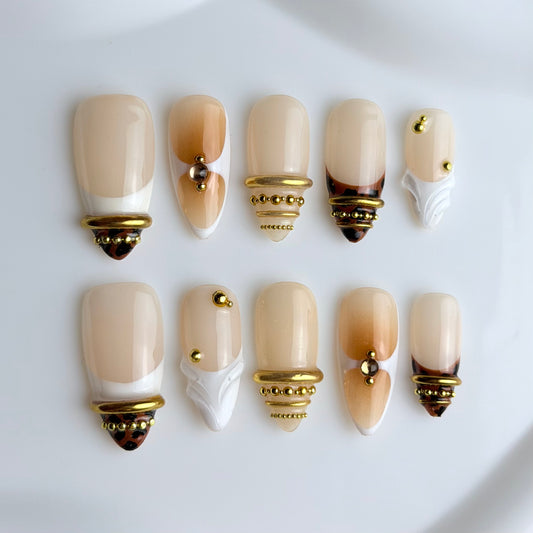 Tortoiseshell & Gold Chic