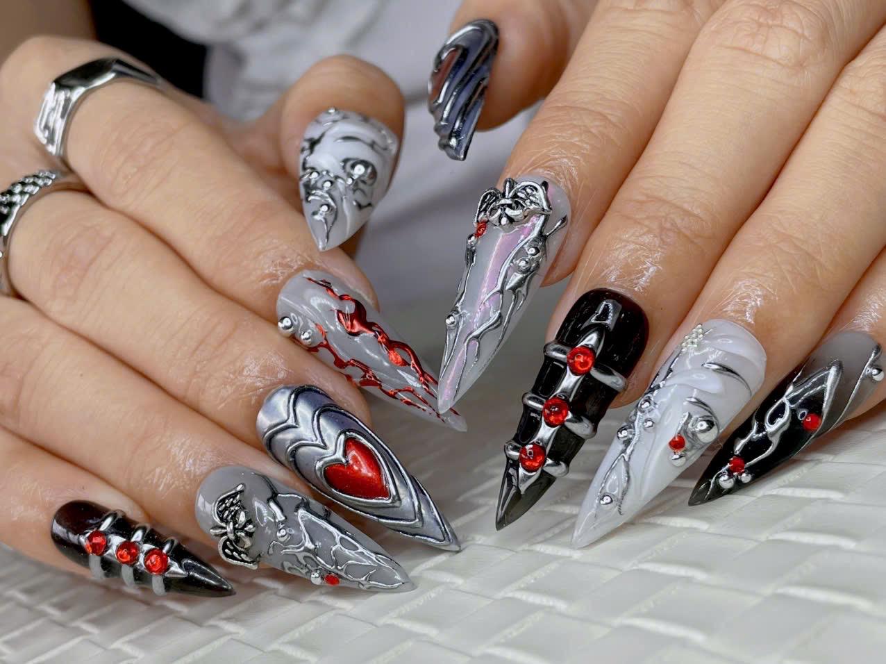 Steel Heart ❤️‍🔥